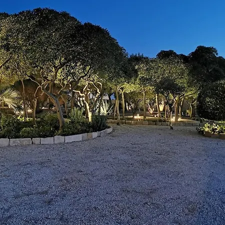 Villa Banfi's On The Sea Bisceglie