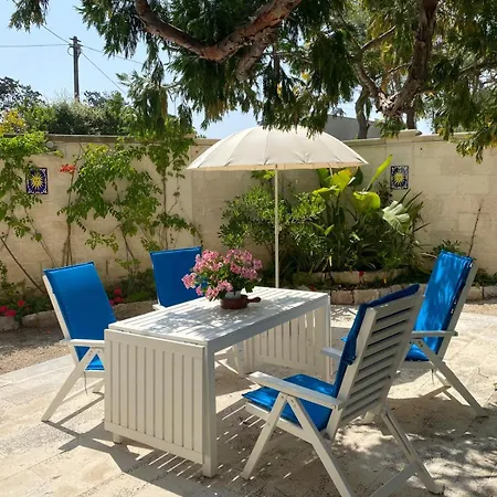 Villa Banfi's On The Sea Bisceglie